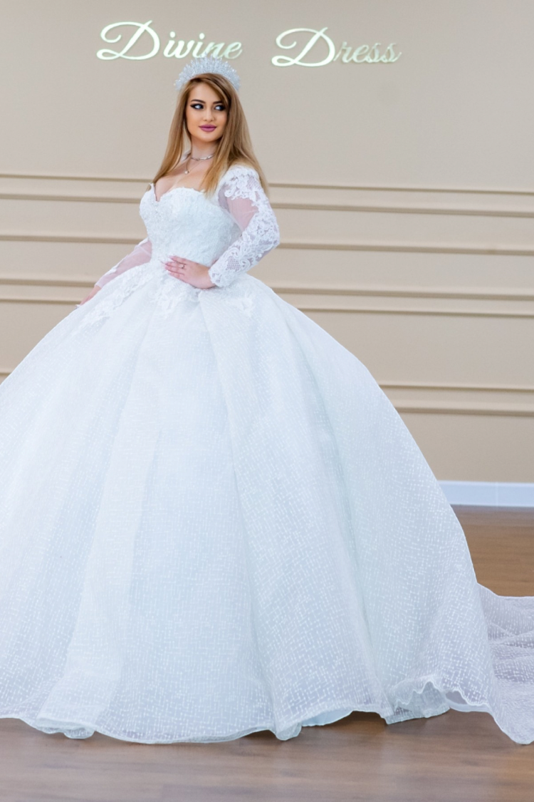 Larissa Wedding Dress